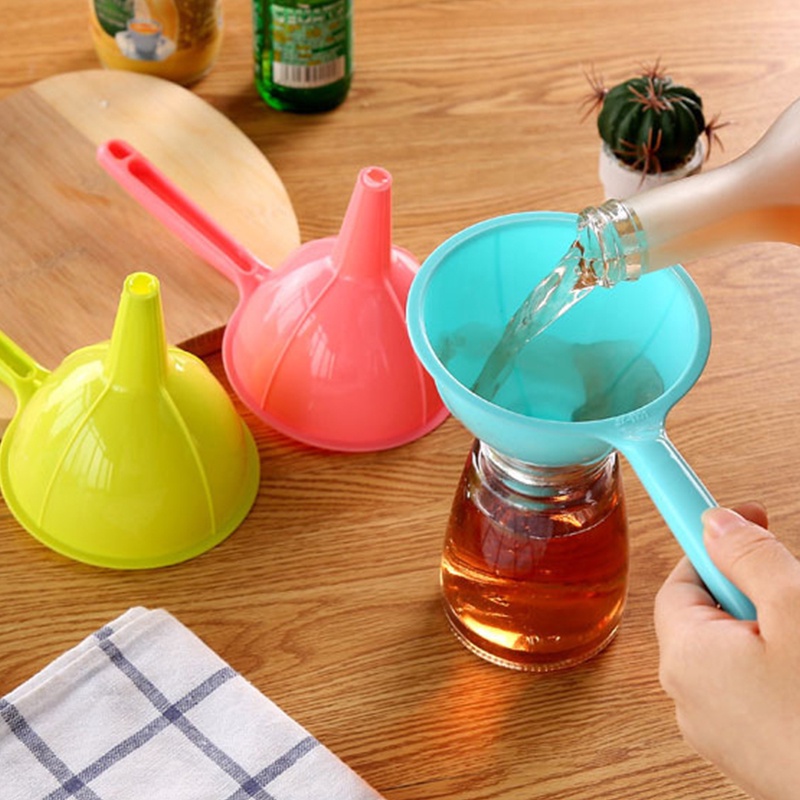 Phễu Đa Năng Bằng Nhựa Có Tay Cầm Dài Tiện Dụng