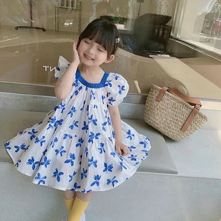 Mẫu váy hoa dáng xòe xinh xắn dành cho bé gái