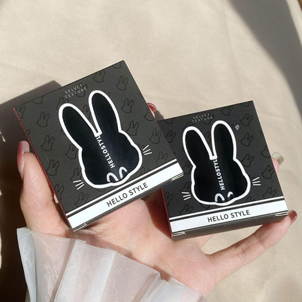 MOILYVN Set 3 Son Môi Dạng Lỏng Chống Thấm Nước Vỏ Màu Đen Hình Thỏ Dễ Thương