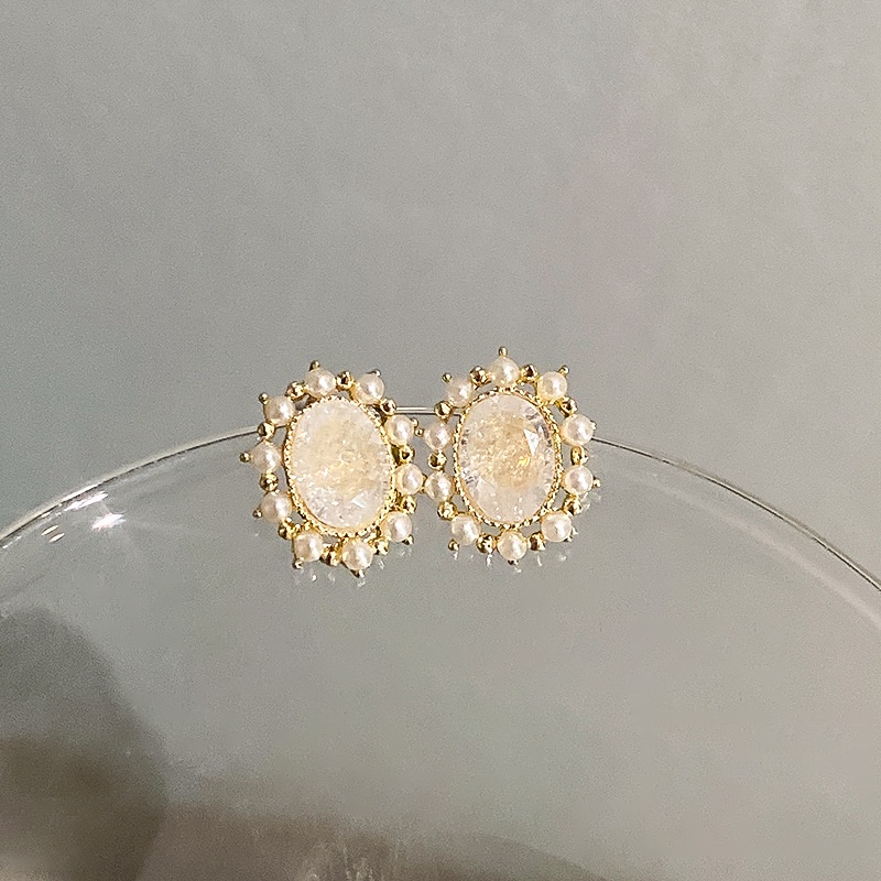 Bông Tai Hình Oval Đính Ngọc Trai Kim Cương Giả Màu Bạc Thời Trang Cá Tính Cho Nữ