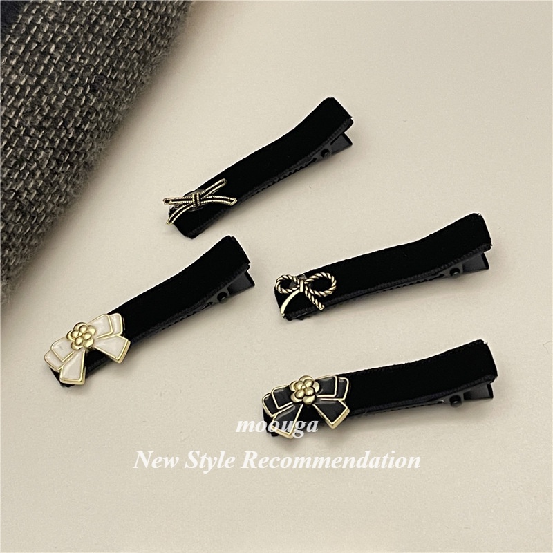 Moouga / Kẹp Tóc Mái Nhung Đính Hoa Trà Và Ngọc Trai Bên Hông Phong Cách retro