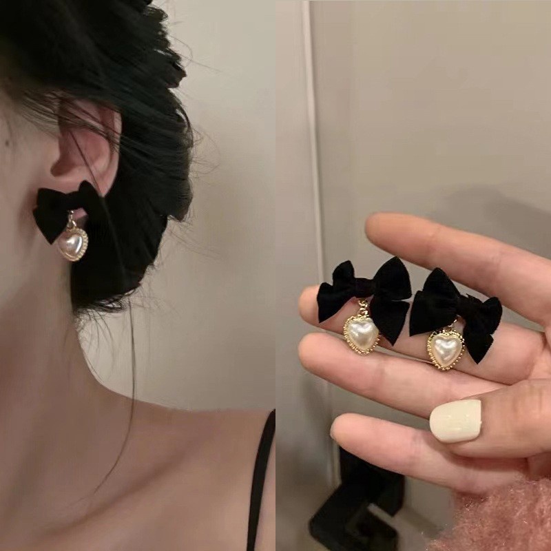 Đôi Bông Tai Dáng Rơi Họa Tiết Hoa Đính Ngọc Trai Thời Trang Cho Nữ