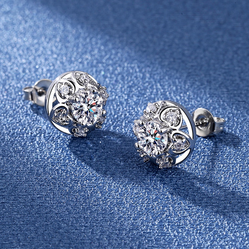 Bông Tai Kim Cương Trắng Hình Trái Tim Hoa Kim Cương Cổ Điển Thời Trang