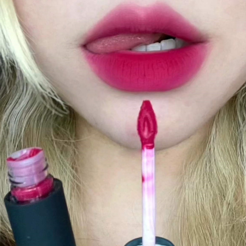 Son nước bóng màu sắc bắt mắt nóng bỏng son lì