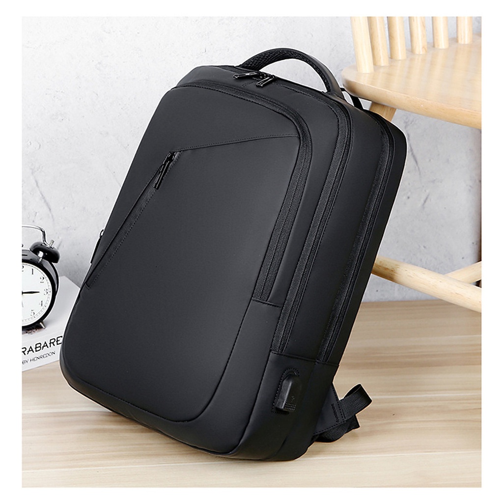 Balo laptop (15.6 inch) phong cách hiện đại - BEE GEE BLLT5597