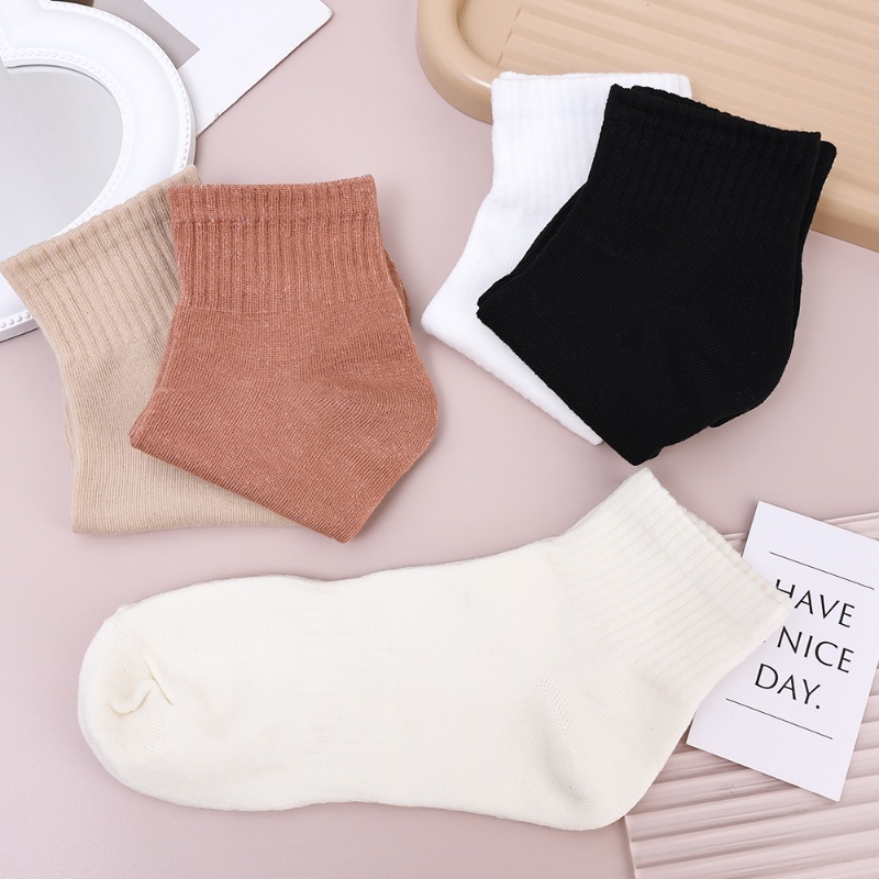 Vớ Thể Thao Ngắn Mỏng Thoáng Khí Thoải Mái Mùa Hè (Màu Sắc Ngẫu Nhiên) Thấm Hút Mồ Hôi Cho Nam Và Nữ