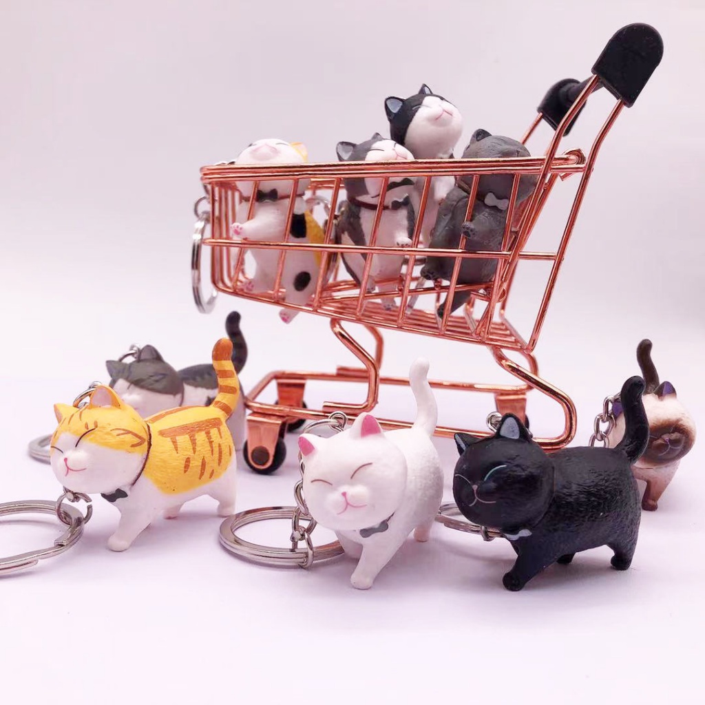 Cute cat Keychains Cute Keychain Car Key Chains Kawaii Anime Toys Kids Christmas Gift