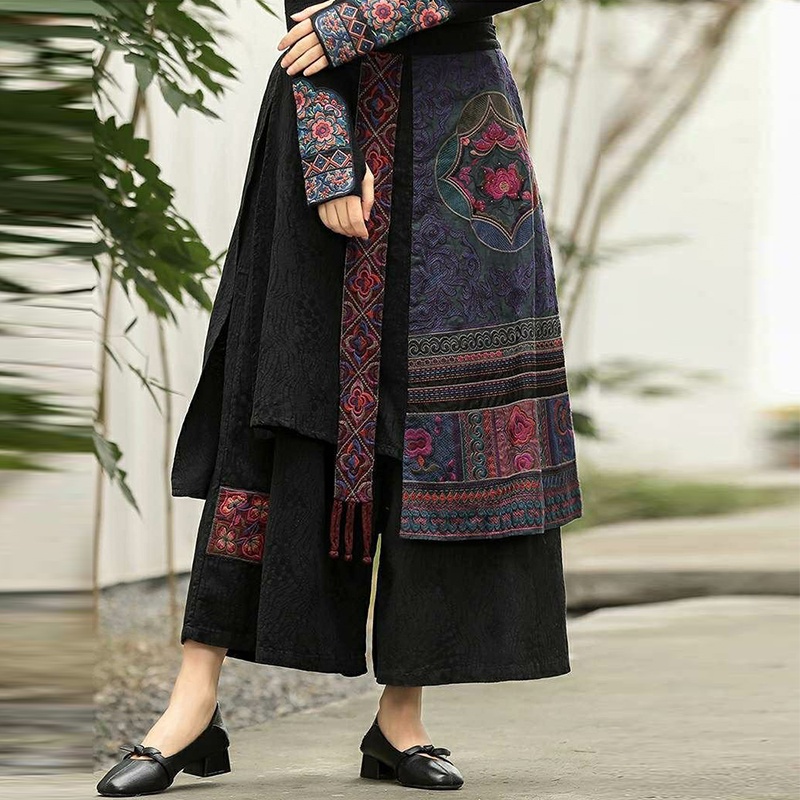 Quần Dài Ống Rộng Thêu Họa Tiết Thổ Cẩm Cá Tính Cho Nữ