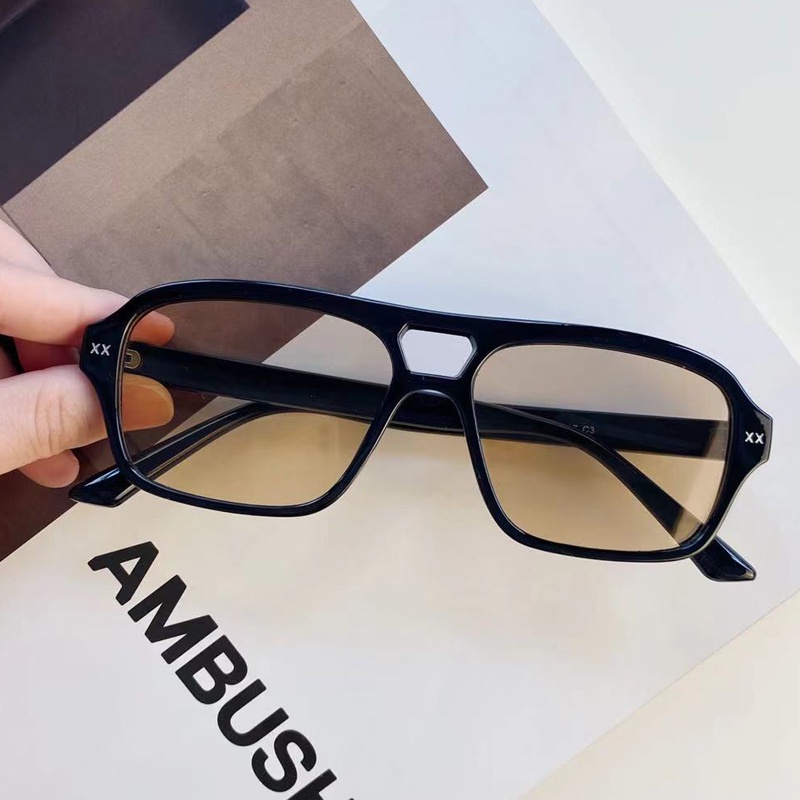 Kính Mát Gọng Vuông Đính Đinh Tán Chống Tia UV400 Phong Cách Cổ Điển Thời Trang Cho Nữ 70s