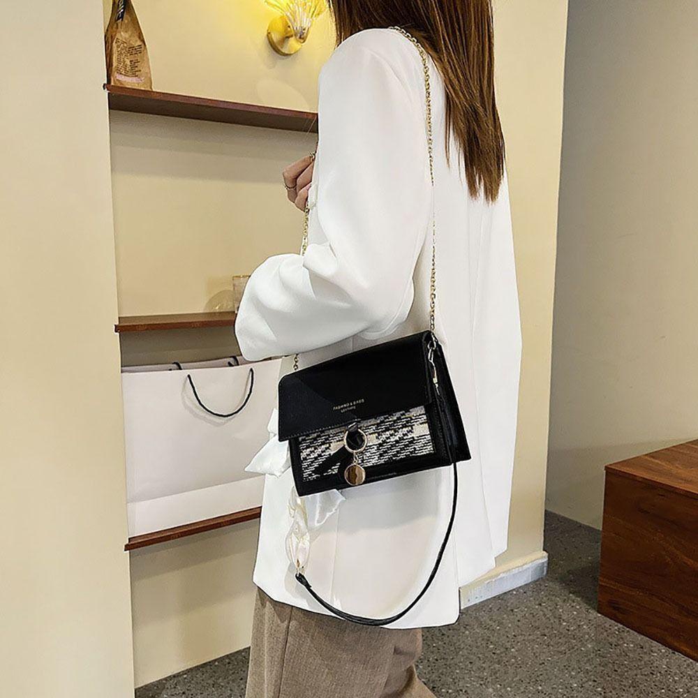 Túi Đeo Chéo Dây Mắt Xích Thời Trang Phổ Biến