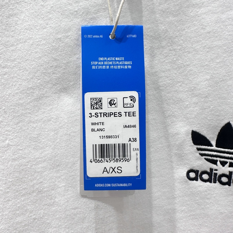 Áo Thun 100% Chính Hãng Họa Tiết Cỏ Ba Lá Đen Trắng Phong Cách Thể Thao Cho Nam Và Nữ IA4845 IA4846