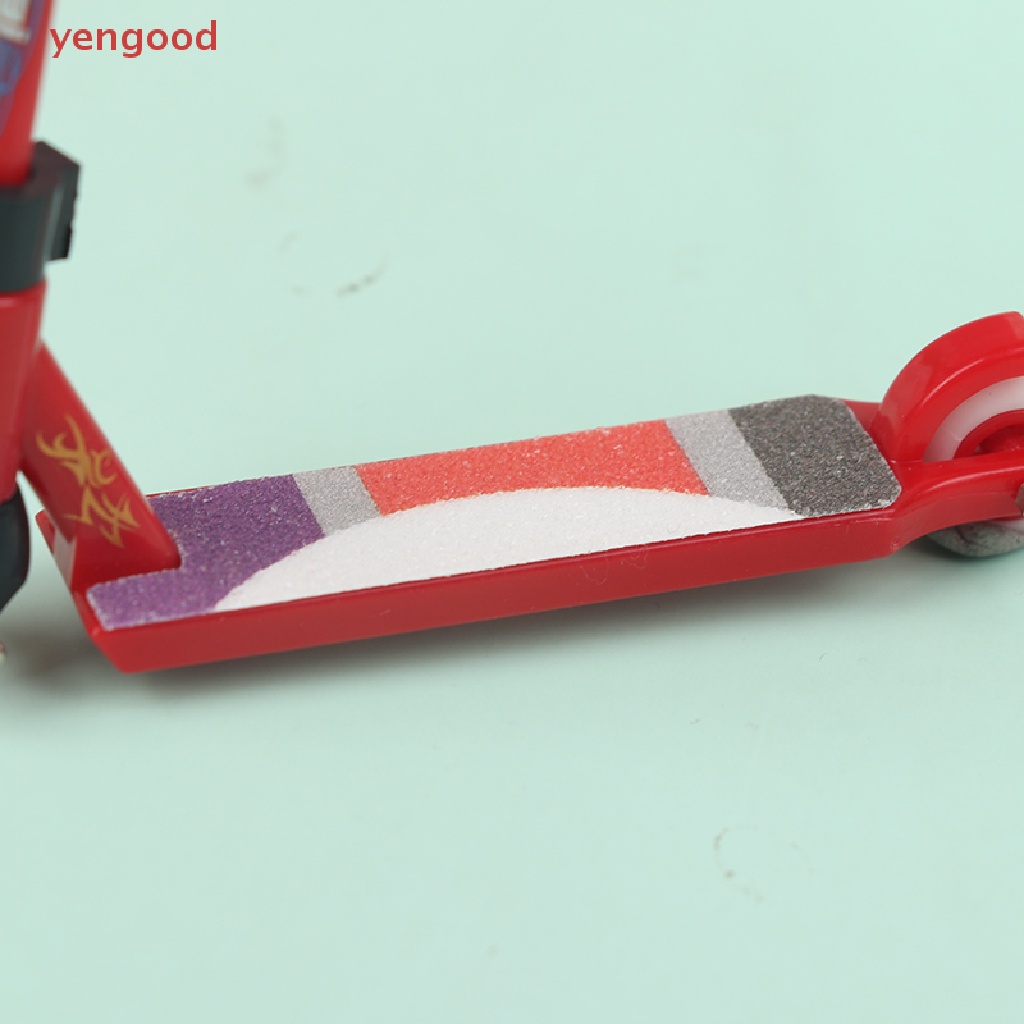 (YGD) Random Color Finger Skateboards Finger scooter Fingertip Bikes Fingerboard Toys