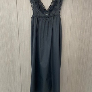 P-RADA spring and summer New loose suspender skirt upper body loose cover aging temperament