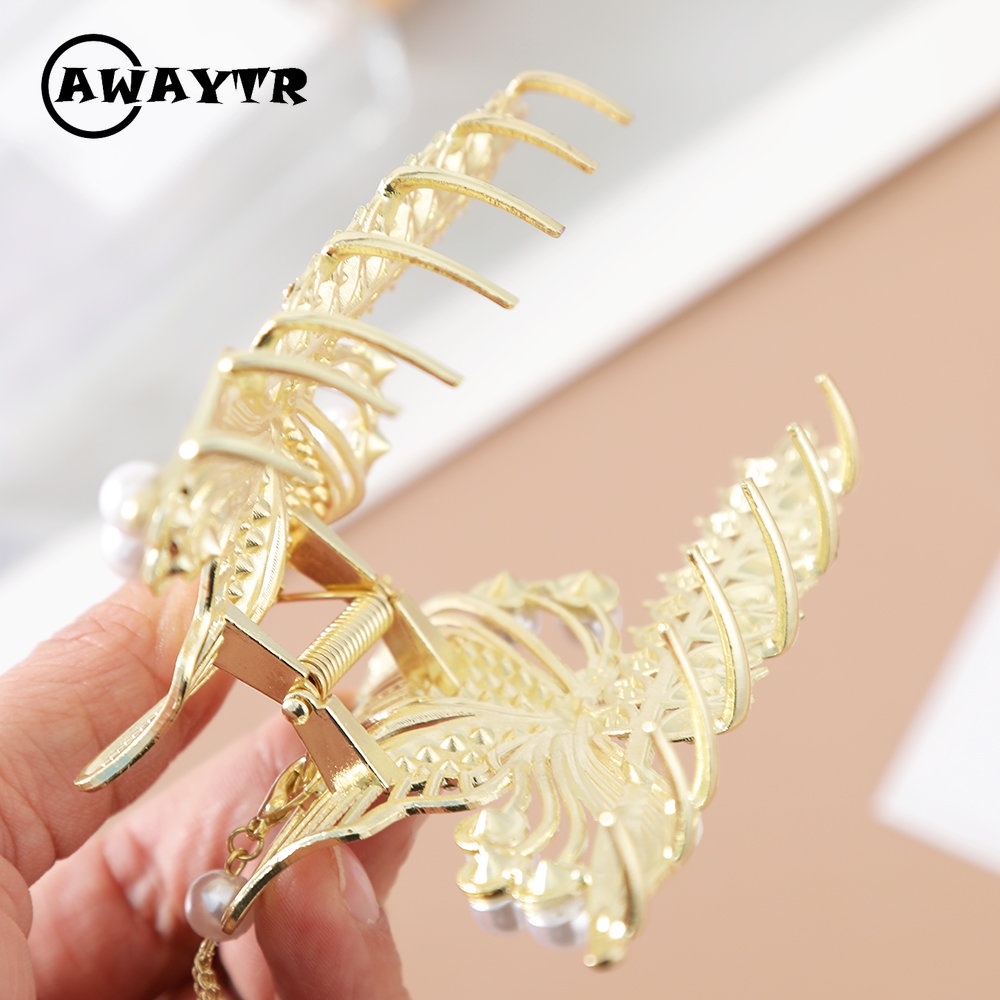 Kẹp Tóc Kim Loại Hình Bướm Đính Đá / Ngọc Trai Giả Thời Trang Hàn Quốc Cho Nữ