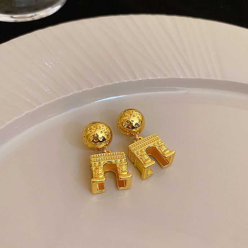 Khuyên Tai Kim Loại Nhẹ Phong Cách Âu Mỹ Sang Trọng Hình Vuông Trái Tim Lưới Hình Học Cá Tính Dành Cho Nữ