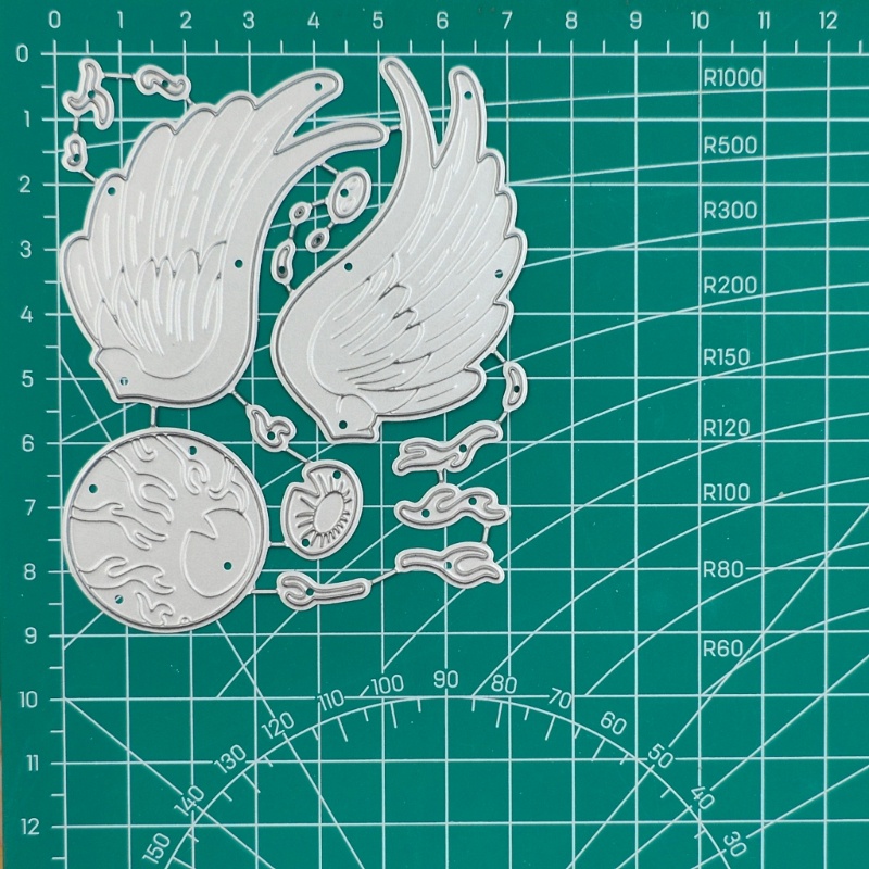 Khuôn Cắt Giấy Kim Loại Hình Đôi Cánh