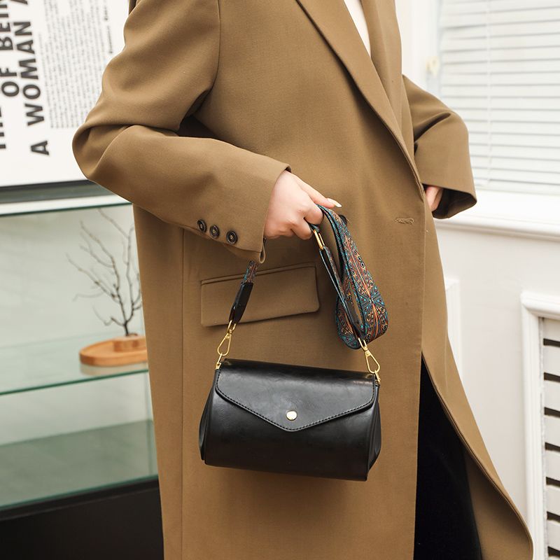 Túi Xách Da Đeo Chéo Thời Trang Dành Cho Nữ