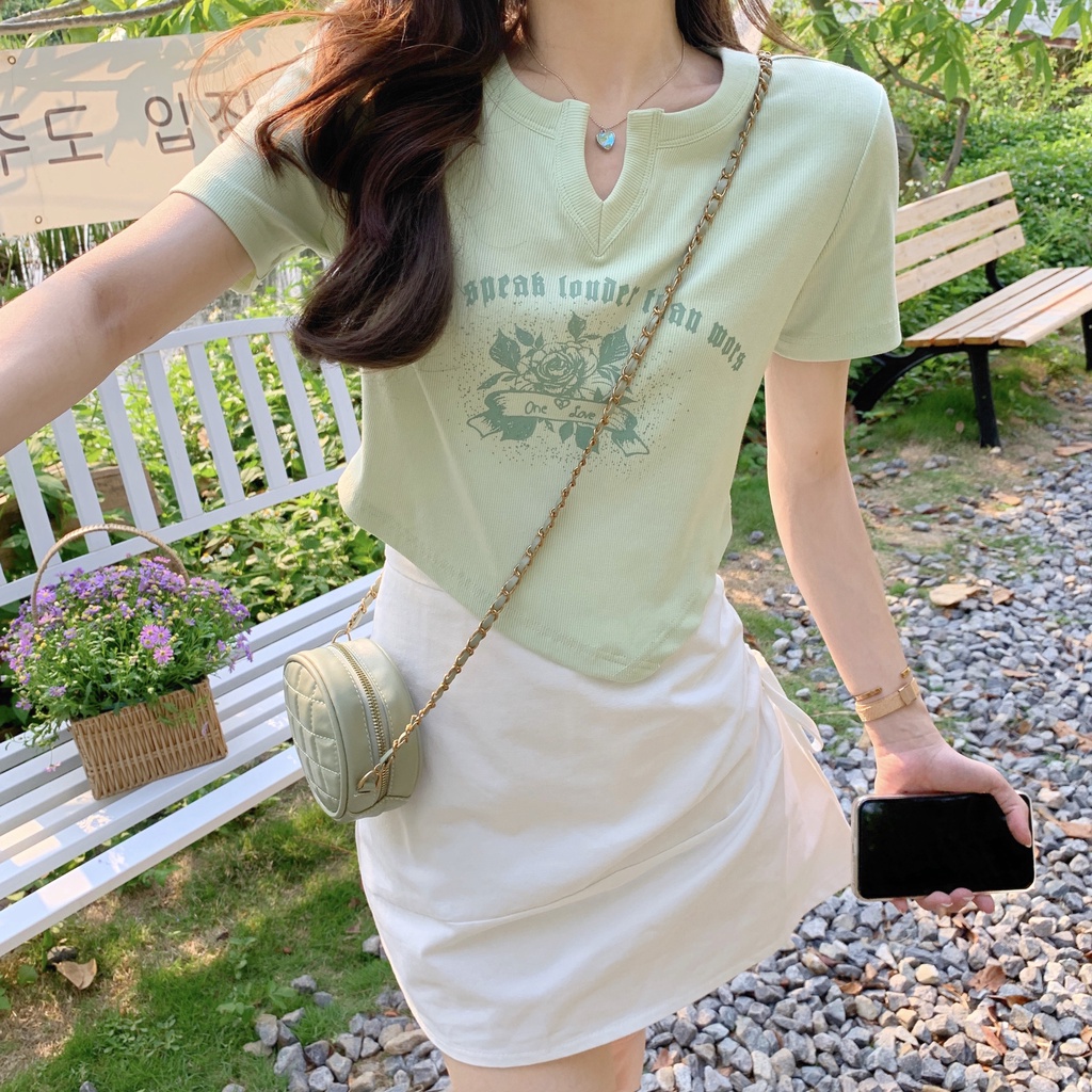 Áo Thun Ngắn Tay Mềm Mại Co Giãn Cổ Chữ V Thiết Kế Không Đồng Đều Phong Cách Hàn Quốc Cho Nữ