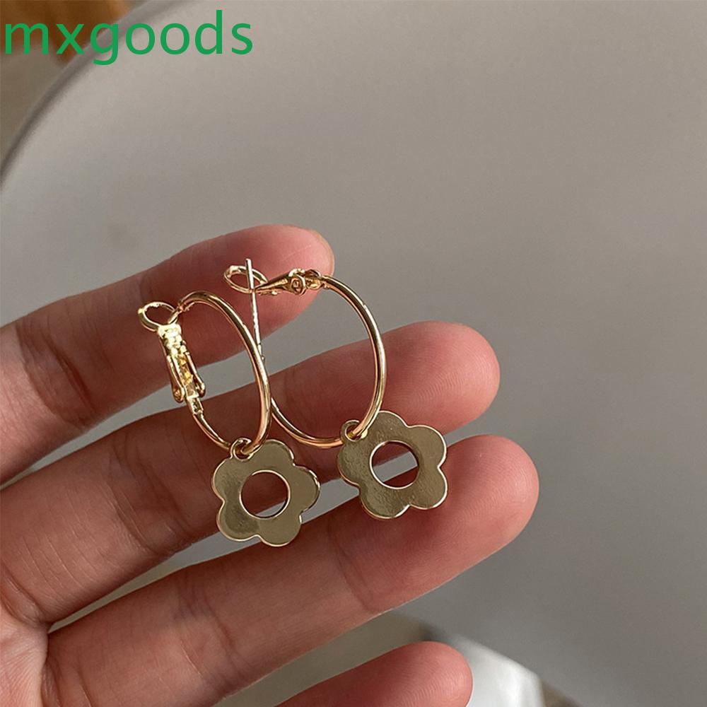 Bông tai tròn thời trang xinh xắn cho nữ