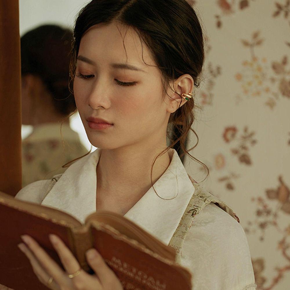 Bông Tai Dạng Kẹp Vành Tai Hình Rắn Bằng Hợp Kim Phong Cách Gothic Thời Trang Cho Nữ