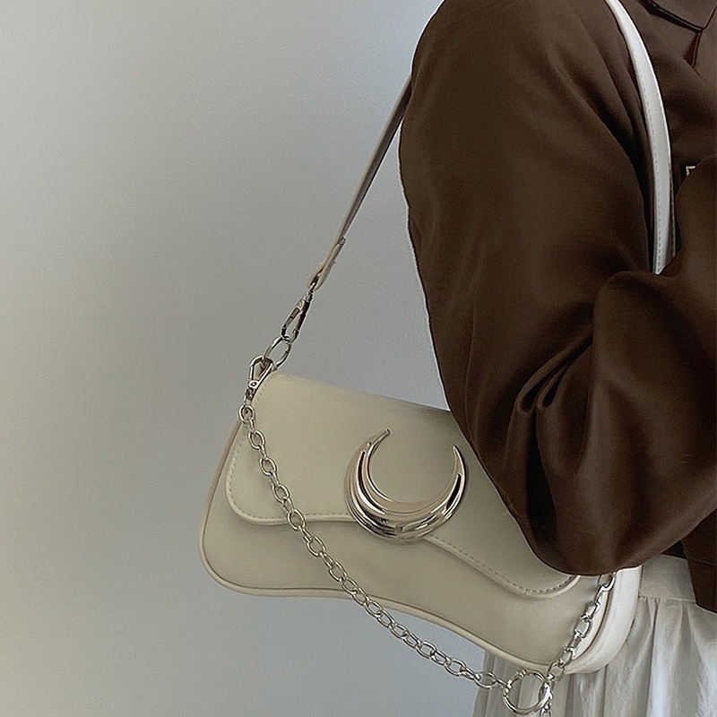 Túi Đeo Vai IELGY niche Màu Đen Khóa Mặt Trăng Thời Trang Cao Cấp Cho Nữ