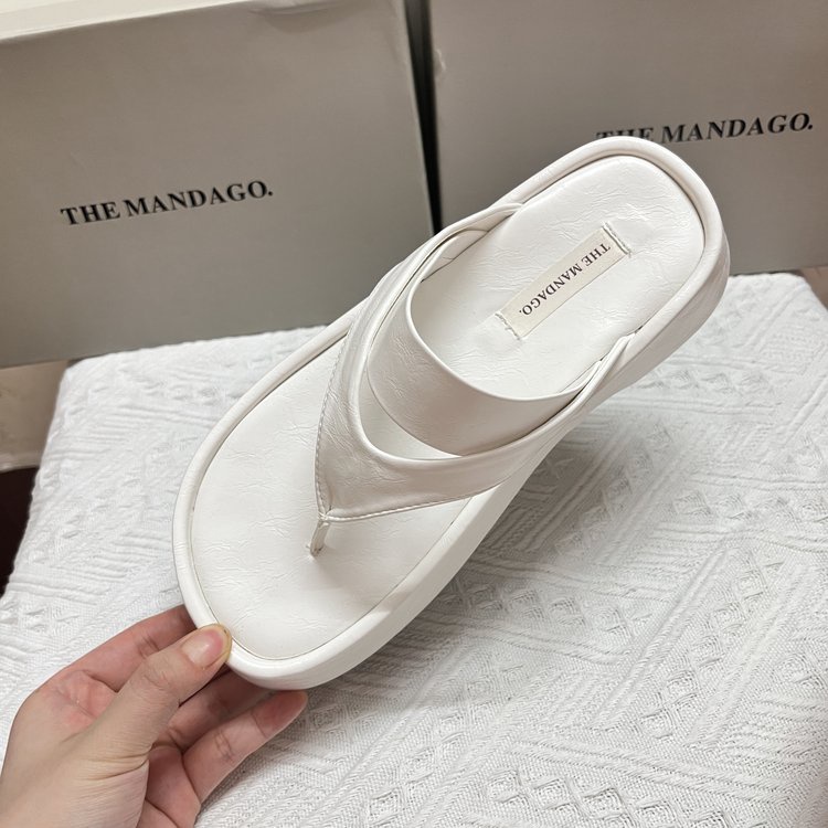 Dép Xỏ Ngón Mùa Hè 2023 Ulzzang Màu Trơn Thoải Mái Dễ Phối Đồ Phong Cách Mới