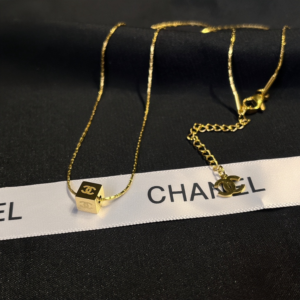 Vòng cổ Thép Titan Hai Lớp Mặt Chữ Thanh Lịch Cho Nam Nữ