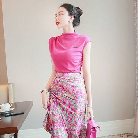 Set Áo Thun Ngắn Tay Và Chân Váy Hoa Lưng Cao Thời Trang Hè 2023 Trẻ Trung Cho Nữ