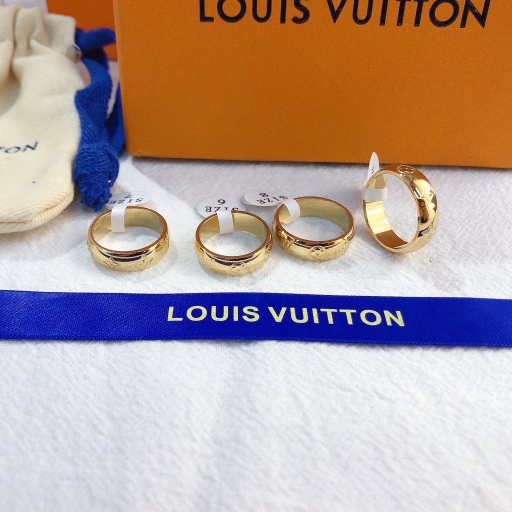 Nhẫn Thép Titan Louis Vuitton Thời Trang Trang Sức Văn Phòng Cho Nam Và Nữ LV Senior Quý Phái Chống Thấm Nước Và Rỉ Sét