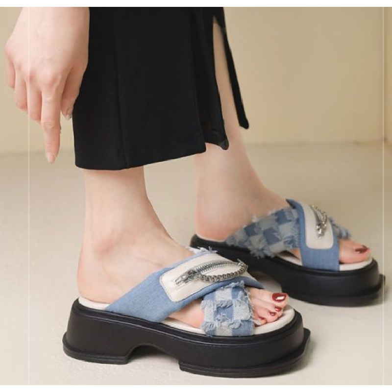 Dép Sandal Đế Dày Quai Chéo Bằng Vải Bạt Thời Trang Mùa Hè 2022 Phong Cách Mới Cho Nữ