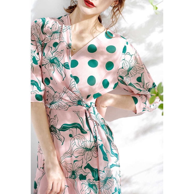 Đầm Hoa Cổ Chữ V Dáng Ôm Phong Cách Thời Trang Pháp