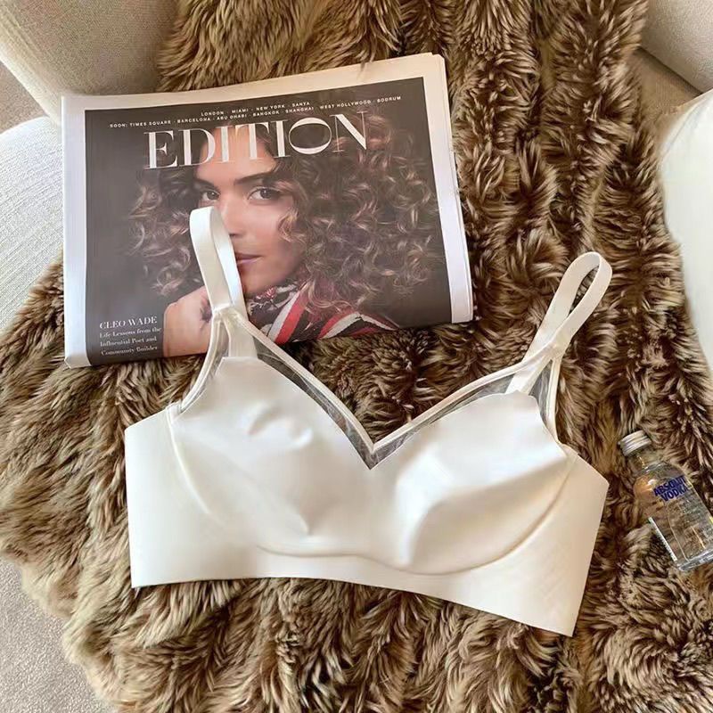 One Áo Ngực Màu Trơn Siêu Mỏng Không Đường May Hình Tai Thỏ Xinh Xắn