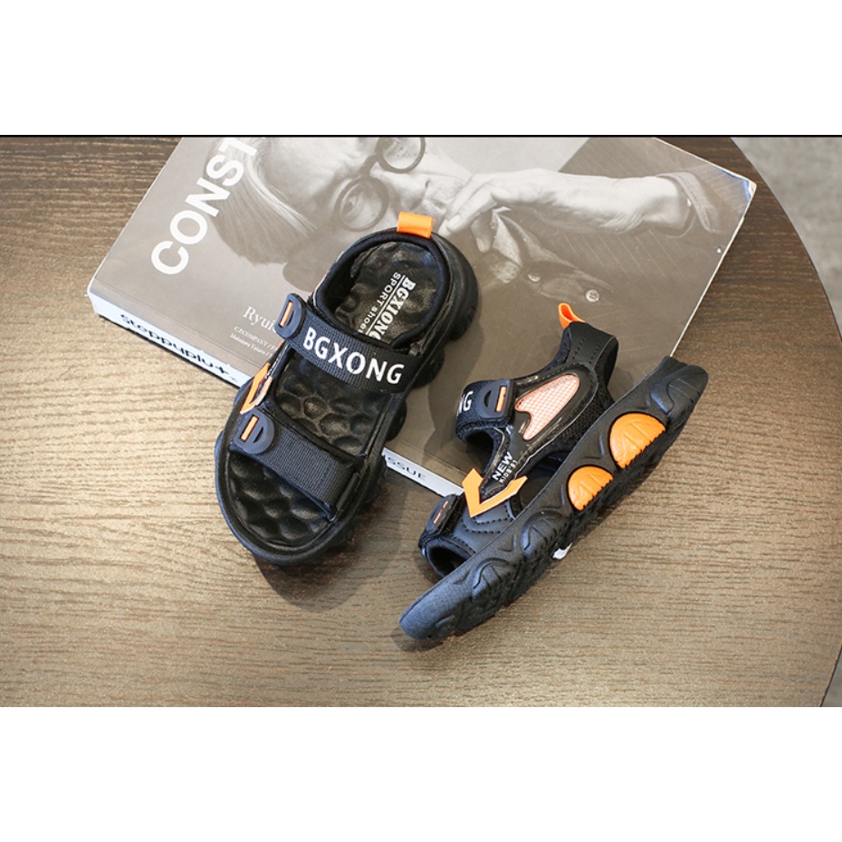 Dép sandal bé trai thoáng mát mùa hè 2023 mẫu thể thao chắc chắn mềm mại mã Q-26