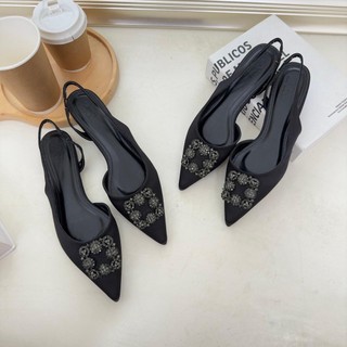 Sandal ZR mũi nhọn hoạ tiết đính đá