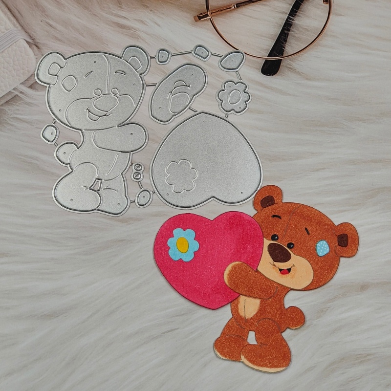 Khuôn Cắt Giấy Kim Loại Trang Trí Hình Gấu Và Trái Tim Xinh Xắn