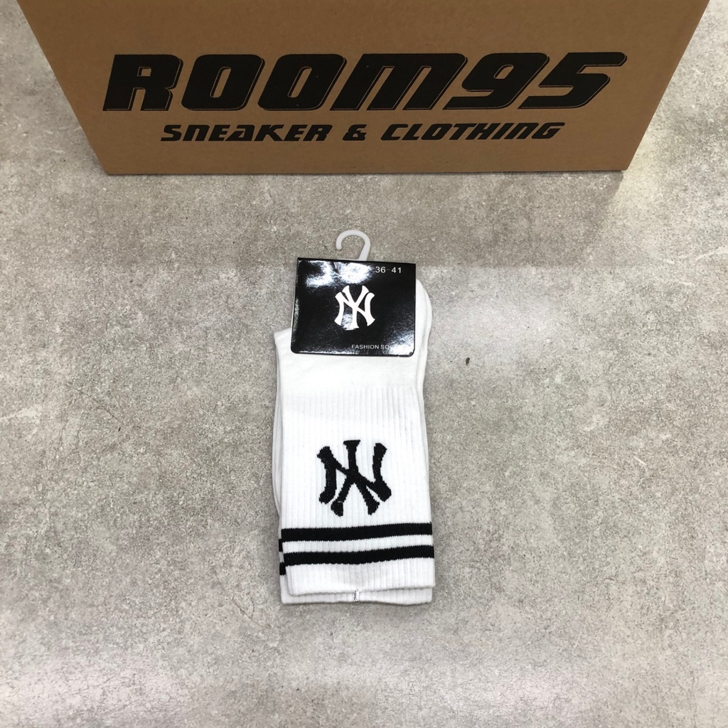 [ROOM95] TẤT MLB CAO CỔ NY TRẮNG