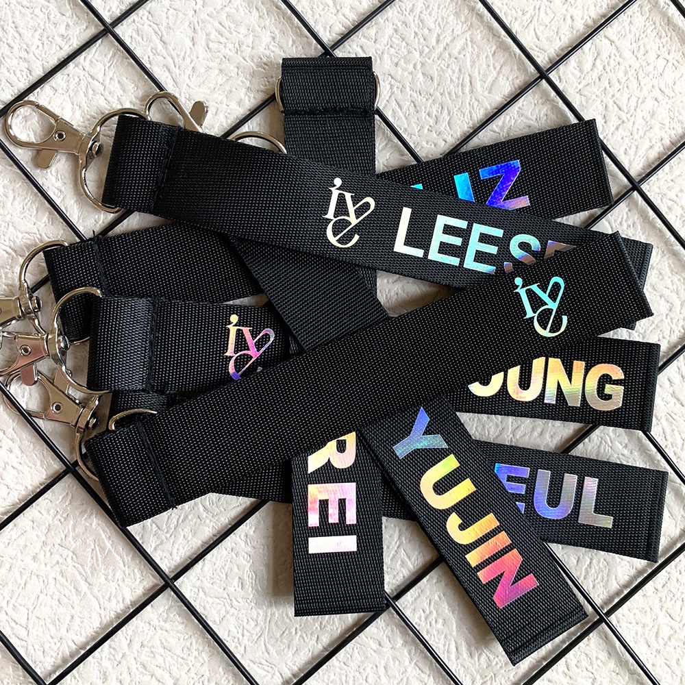 Dây Cáp Điện Thoại Di Động Dải Tên ELEVEN LOVE DIVE AFTER LIFE Peripheral Laser Charm leeseo liz rei wonyoung gaeul