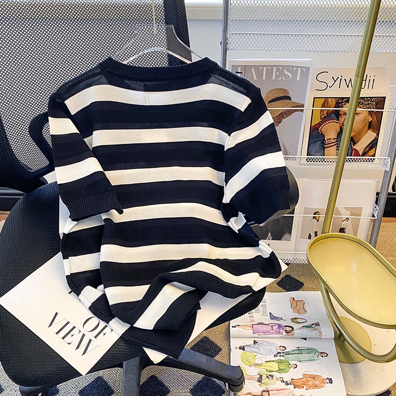 Áo Thun Dệt Kim Tay Ngắn Họa Tiết Kẻ Sọc Màu Trắng Đen Thời Trang Cho Nam Và Nữ Mã 2023
