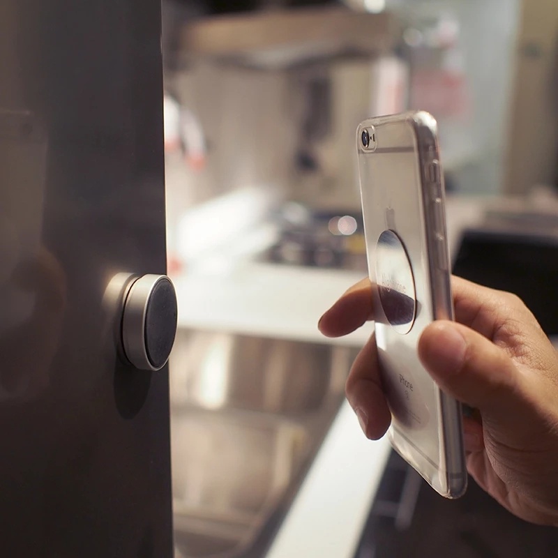 Tấm Kim Loại Hít Nam Châm Tròn Dán Giá Đỡ Điện Thoại Trên Xe Hơi