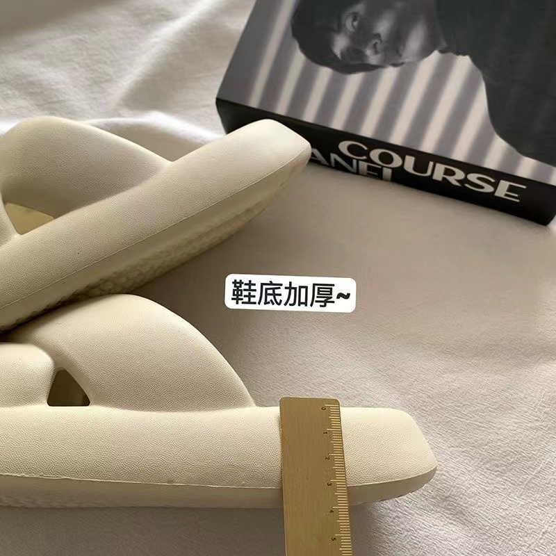 Dép Lê Đế Dày Mềm Mại Bằng EVA Màu Kẹo Thời Trang Dành Cho Bạn Nữ Mang Trong Nhà / Ngoài Trời