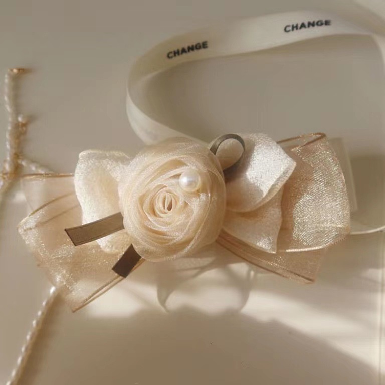 Kẹp Tóc Hình Hoa Đính Ngọc Trai Phong Cách Mới 2023