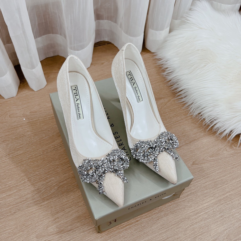 Bít gót 9p lụa xước phối nơ đá GN904