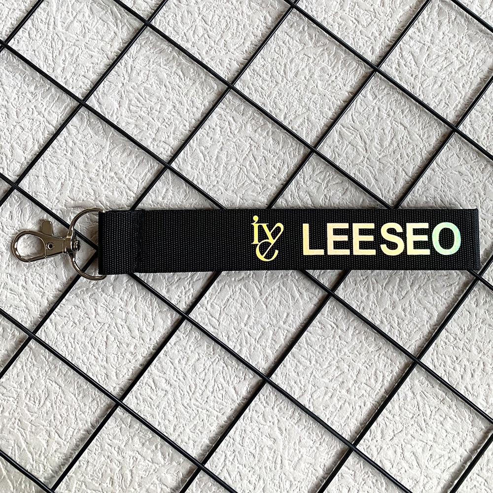 Dây Cáp Điện Thoại Di Động Dải Tên ELEVEN LOVE DIVE AFTER LIFE Peripheral Laser Charm leeseo liz rei wonyoung gaeul