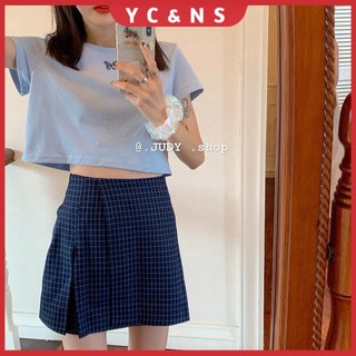 Bộ trang phục 2 món gồm áo và chân váy quyến rũ hợp thời trang cho nữ