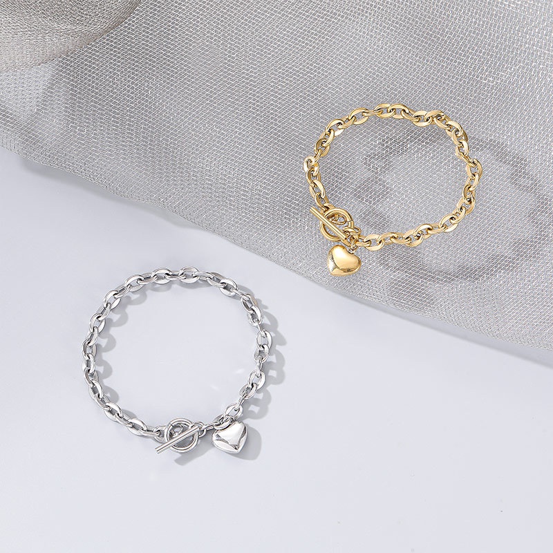 Vòng Đeo Tay Bằng Thép Không Gỉ Mặt Trái Tim Thời Trang Âu Mỹ Không Phai Màu Trang Sức Cá Tính Dành Cho Bạn Nữ