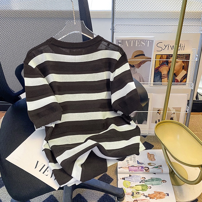 Áo Thun Dệt Kim Tay Ngắn Họa Tiết Kẻ Sọc Màu Trắng Đen Thời Trang Cho Nam Và Nữ Mã 2023