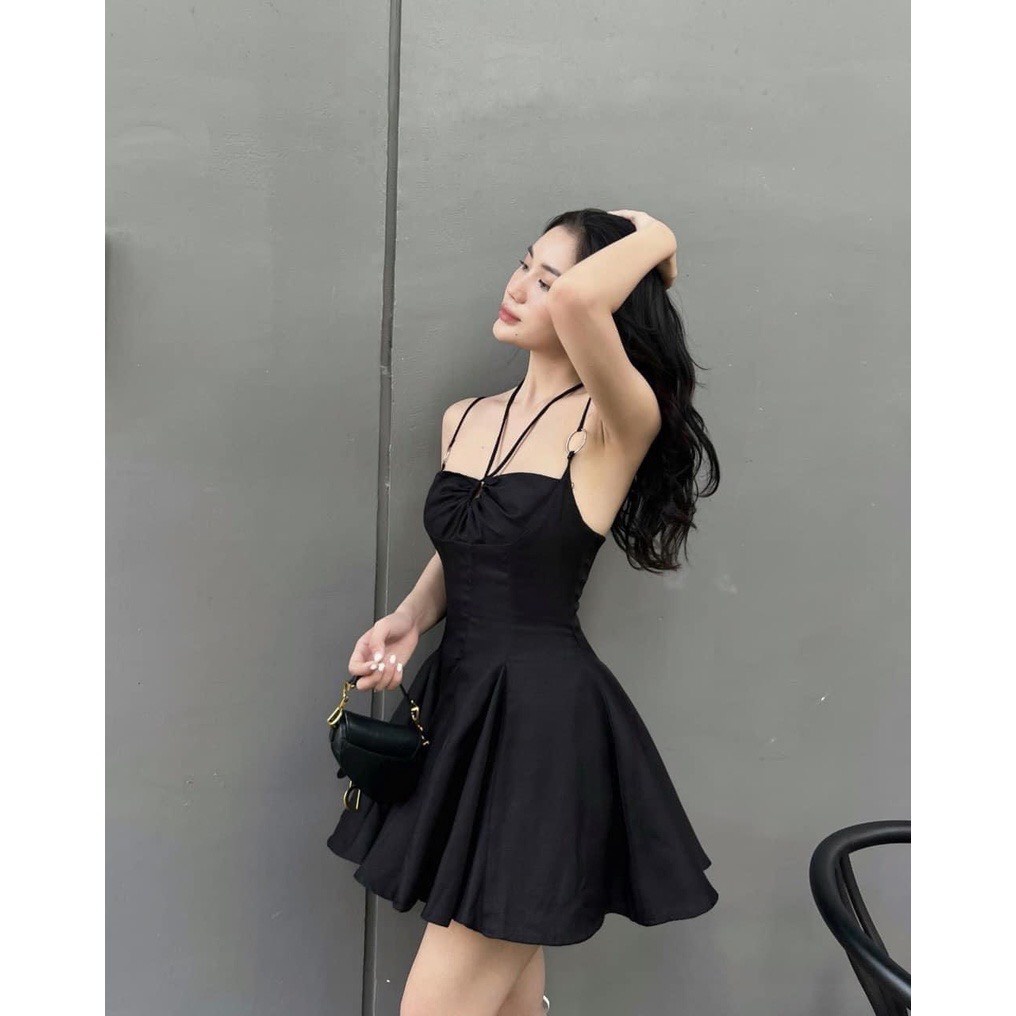 ĐẦM 2 DÂY DÁNG XÒE CỔ PHỐI DÂY KIỂU CỰC SANG SIÊU PHẨM MÀ CHỊ EM NÀO CŨNG CẦN CÓ 1 EM NHÉ Ạ