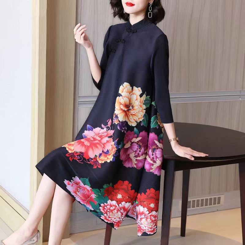 Issey Miyake Đầm Dài Dáng Rộng Xếp Ly In Họa Tiết Thời Trang Mùa Xuân 2021 Phong Cách Retro Cho Nữ