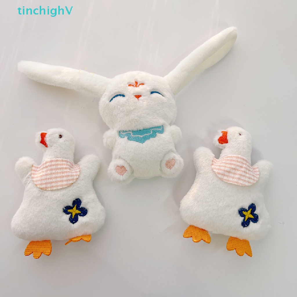 Ghim Cài Áo Hình Gấu / Thỏ / Dâu Tây Nhồi Bông Dễ Thương