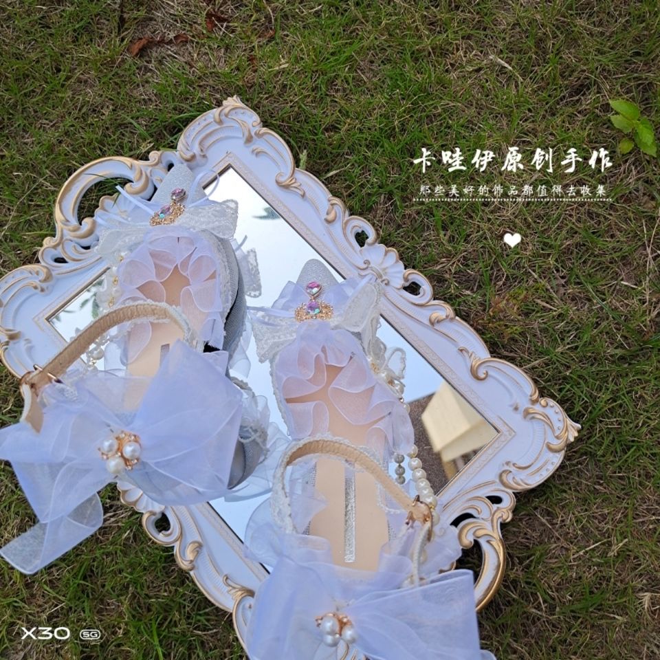 Giày Cao Gót Mũi Nhọn Thêu Họa Tiết Phong Cách Lolita Pháp